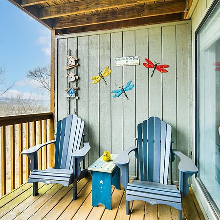Inviting Branson West Condo With Pool Access エクステリア 写真