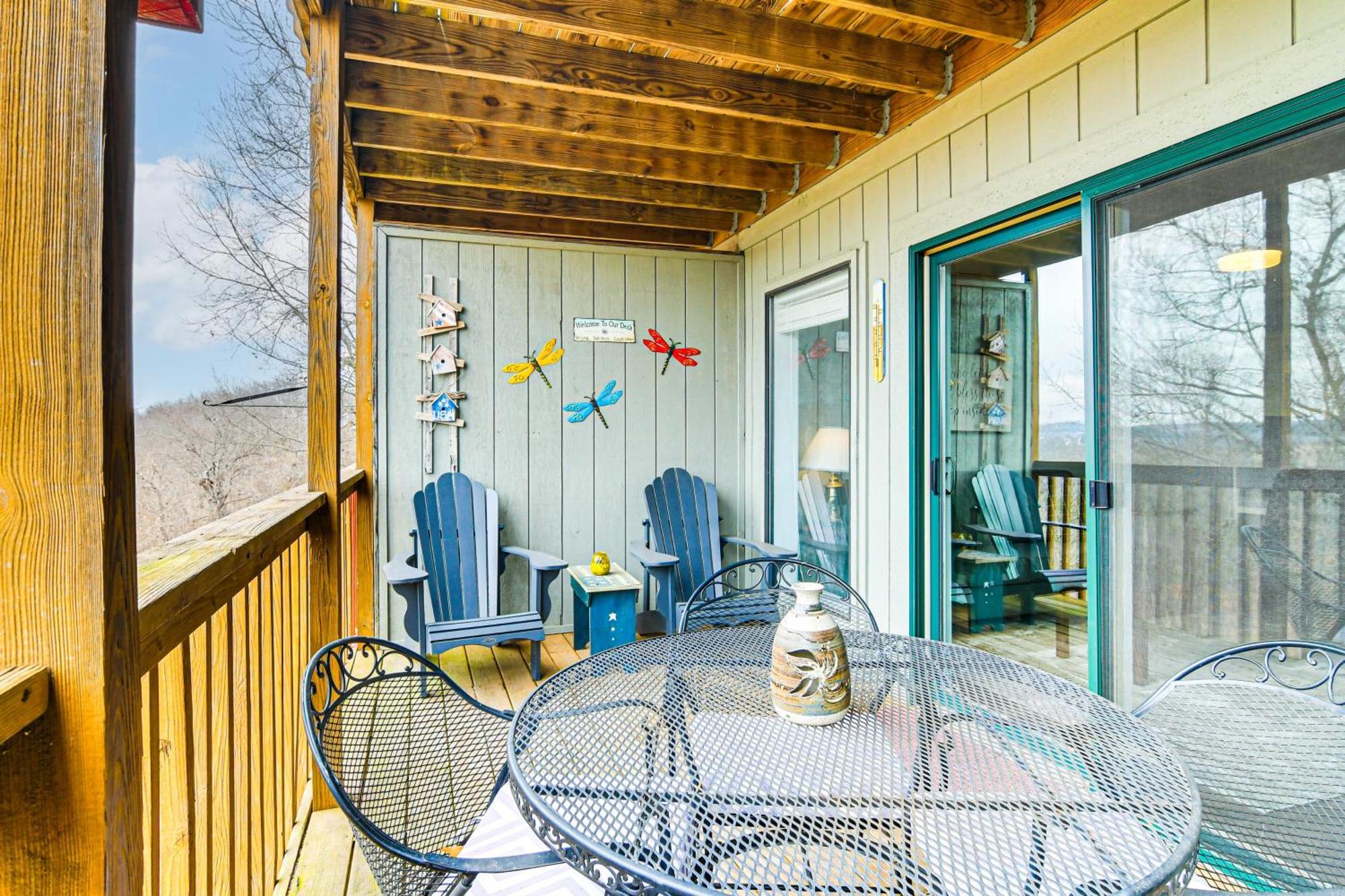 Inviting Branson West Condo With Pool Access エクステリア 写真