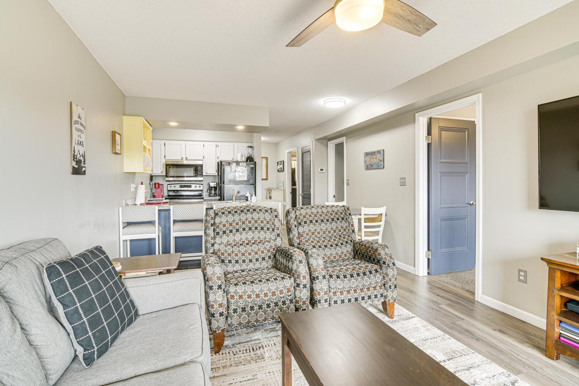 Inviting Branson West Condo With Pool Access エクステリア 写真